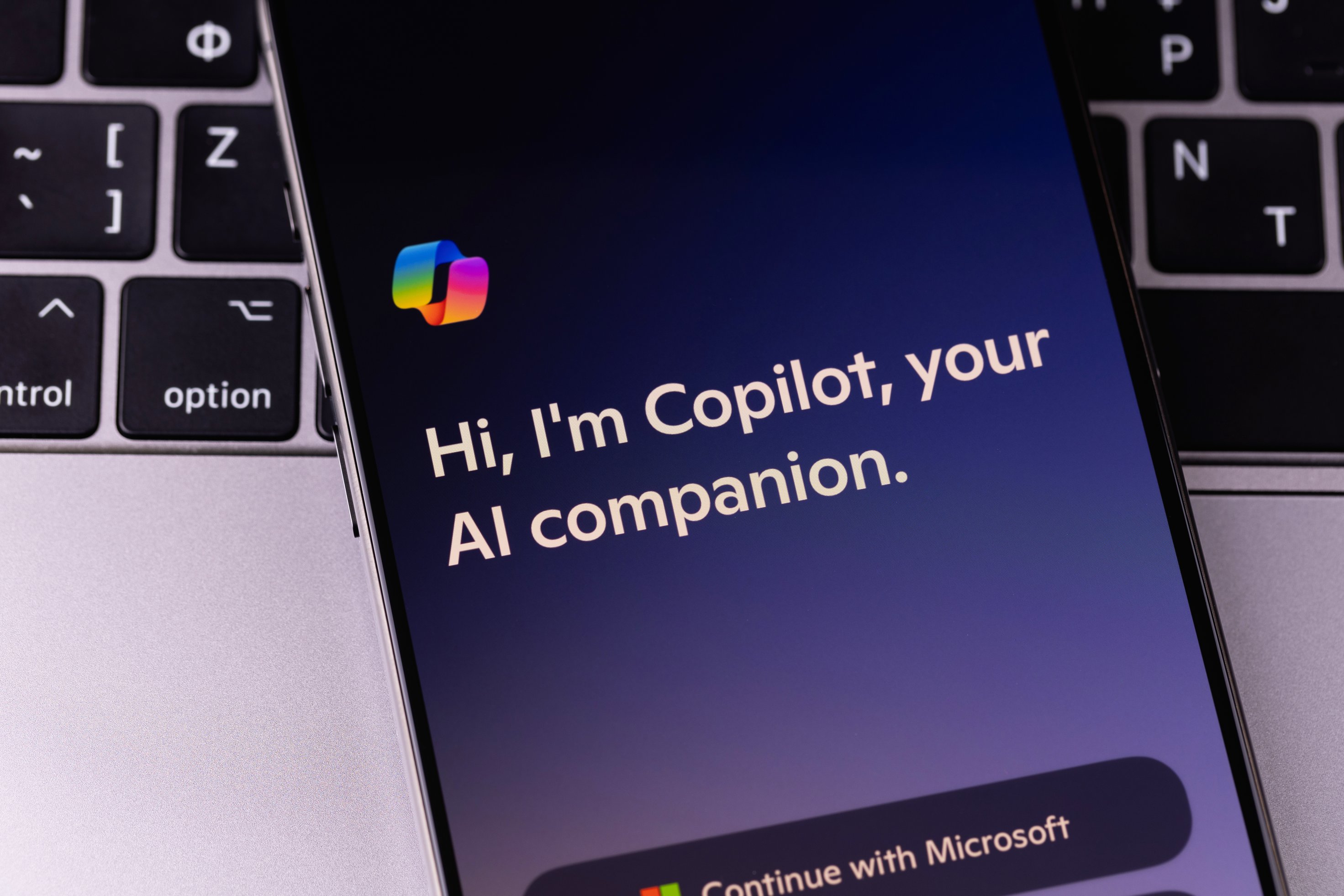 5 Smart Ways to Start Using Copilot for Microsoft 365 in Your Business